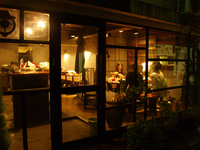 http://blog.kiss-cafe.jp/image/kiss1204-thumbnail4.jpg